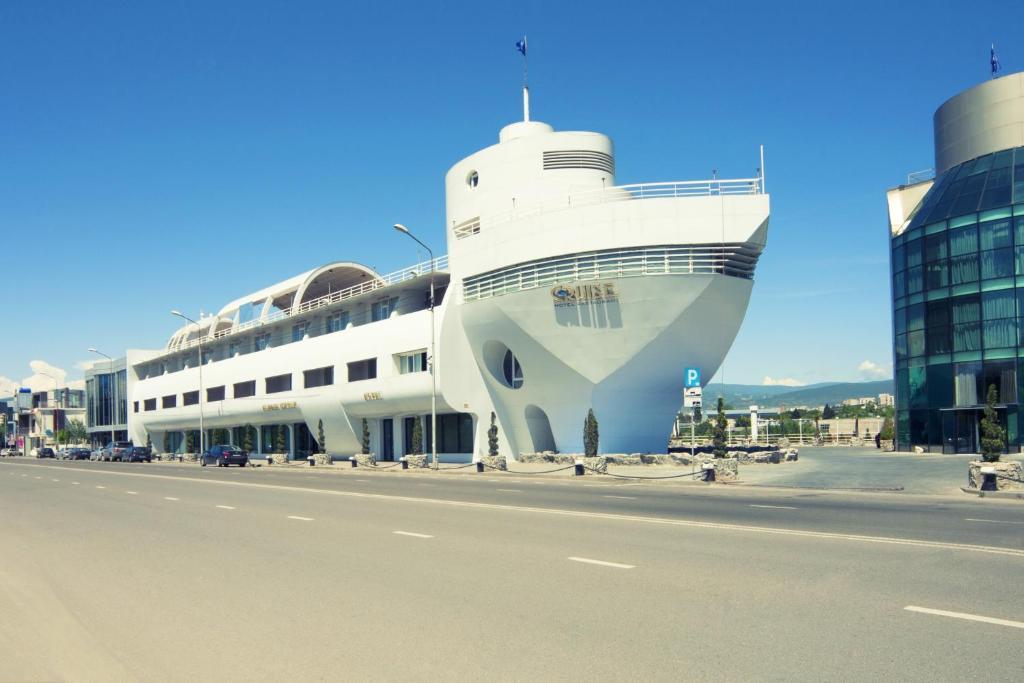 Cruise Hotel Tbilissi Extérieur photo