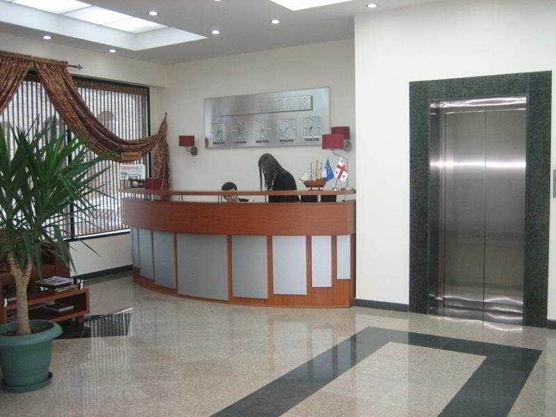 Cruise Hotel Tbilissi Extérieur photo