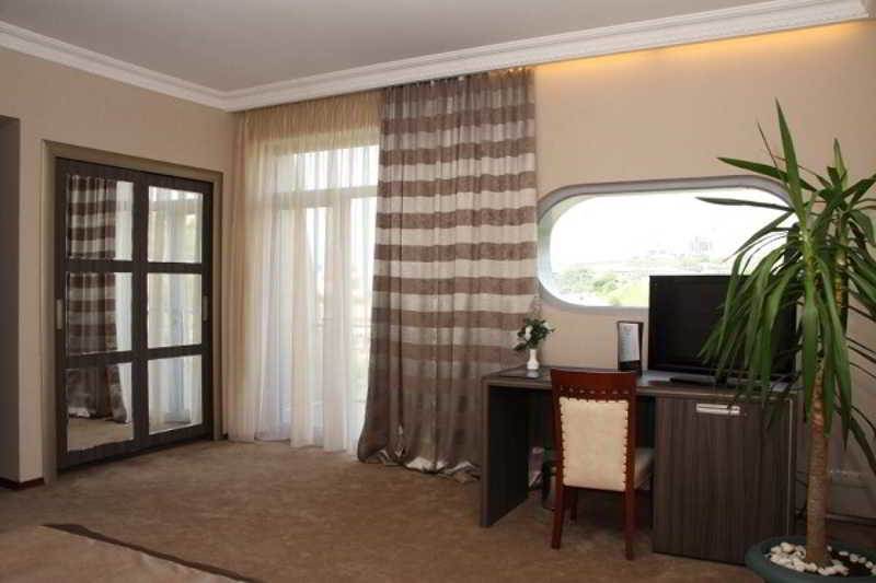Cruise Hotel Tbilissi Extérieur photo