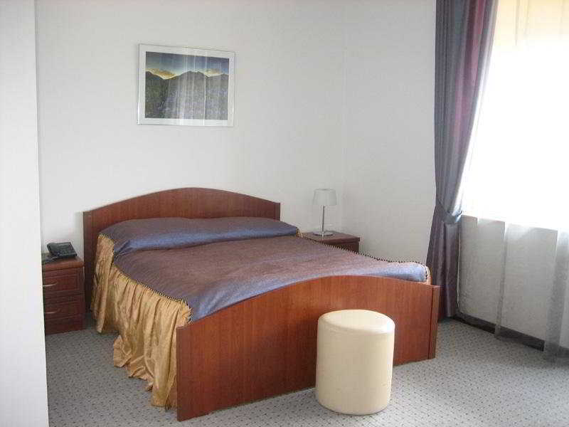 Cruise Hotel Tbilissi Extérieur photo